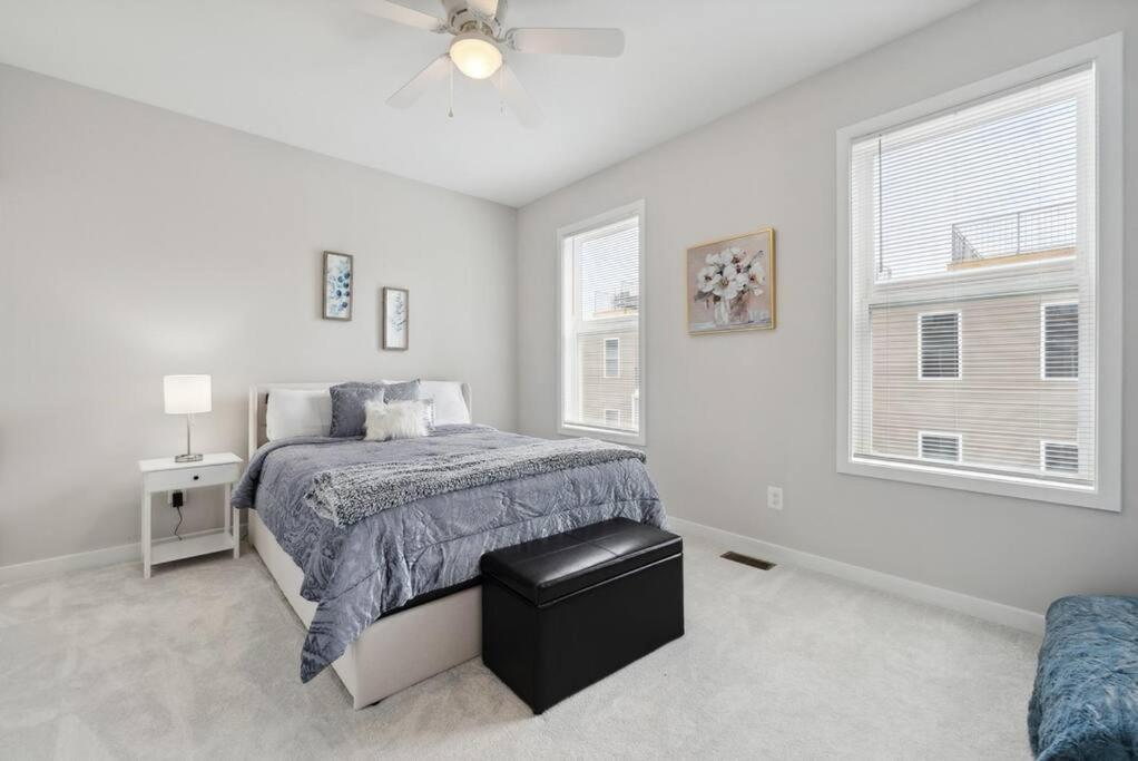 Spacious 3Bedroom Duplex With Rooftop Deck! Washington Exterior foto
